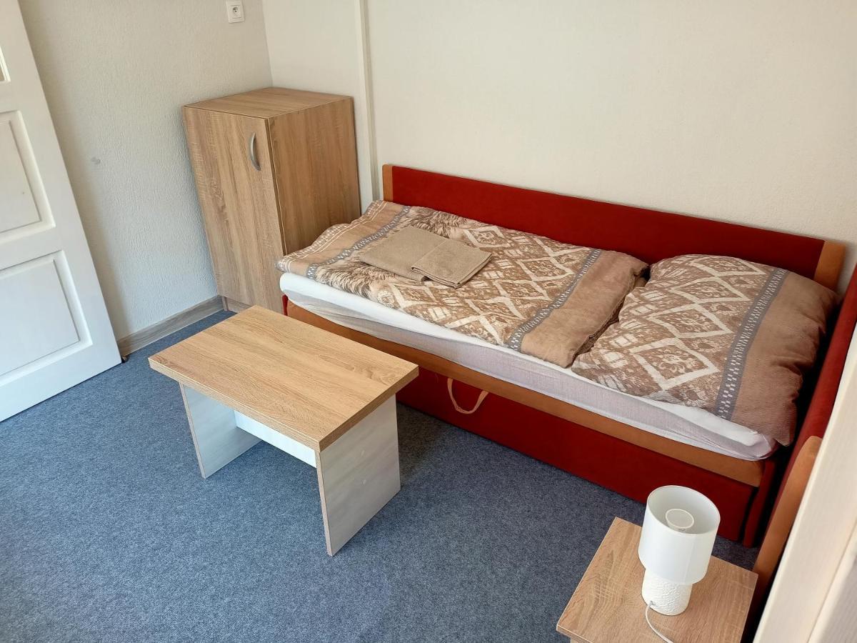 Apartment Tomas Jendral Spissky Stvrtok エクステリア 写真
